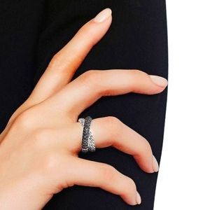 John Hardy Women's Silver and Black Sapphire Ring